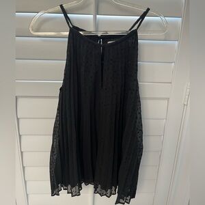 Vineyard Vines Top - Black